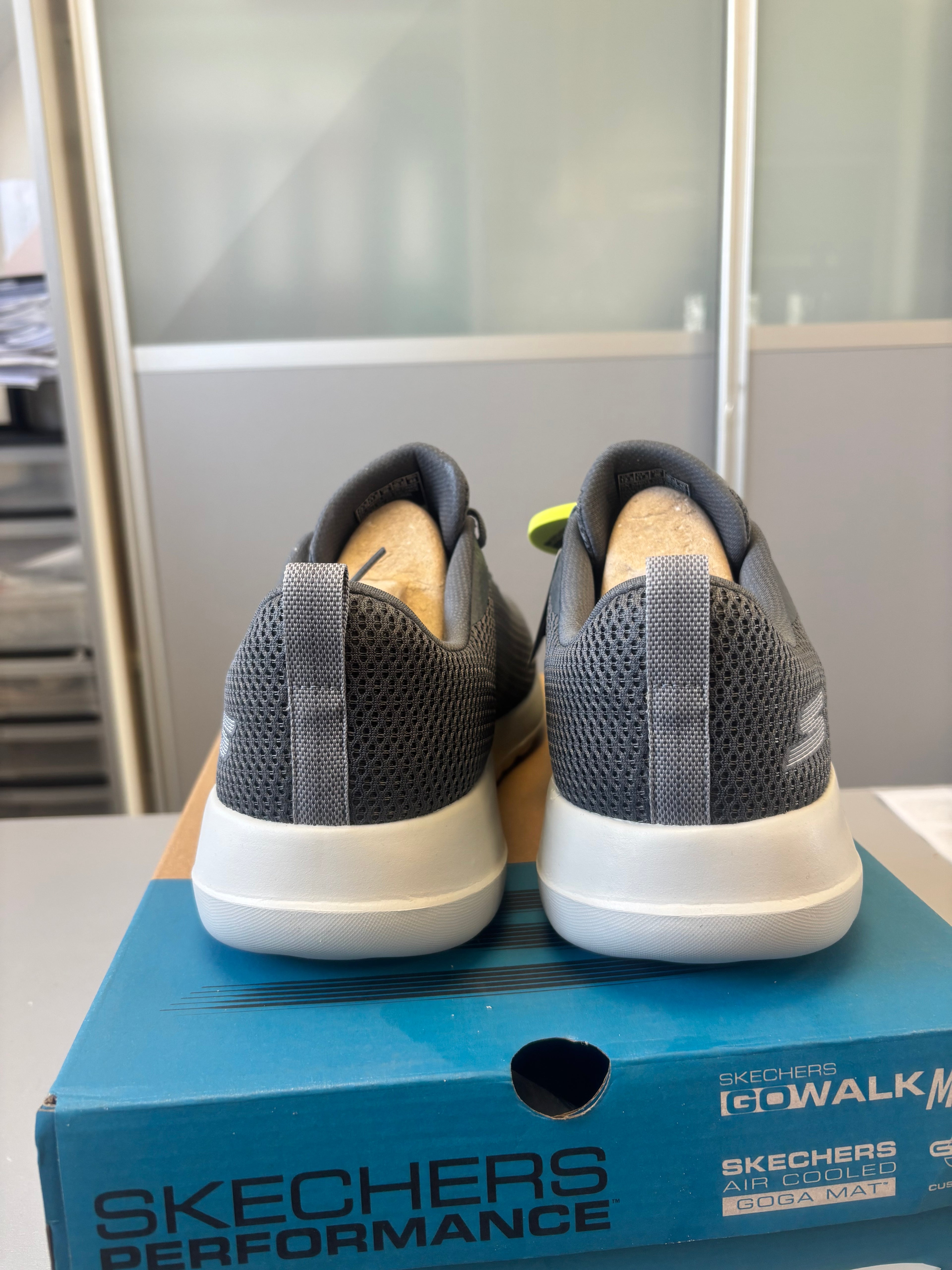 Buty Skechers Go Walk Max  54601 /char